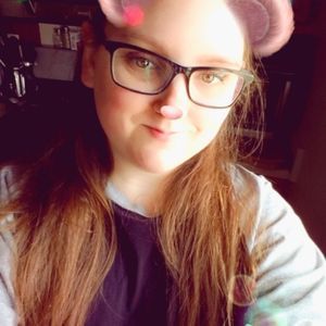 Meet your Posher, Tina